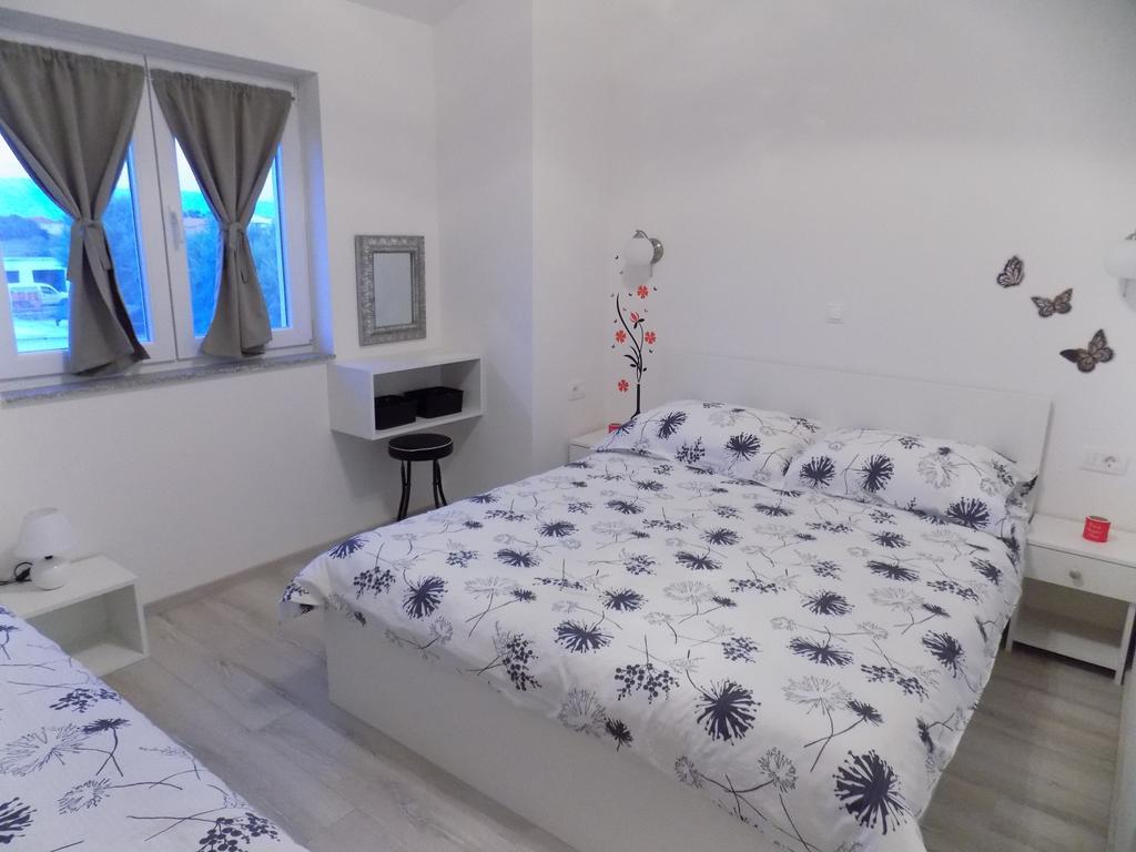 Apartments Sofija Vrsi Exteriér fotografie
